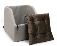 Автокресло Лакус, 40х40х35 см. 0