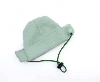 Шапка Біні трикотаж світло-зелена