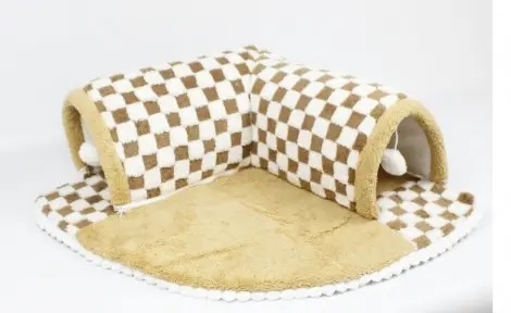 Килимок з тунелем плюшевий бежевий, L (60x60x22 см)