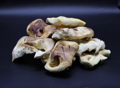 Губы говяжьи кальцинированные лакомство для собак