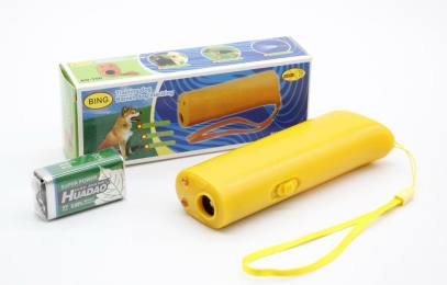 Відлякувач собак з ліхтариком (без батарейок) 12 см - Засоби для корекції поведінки собак