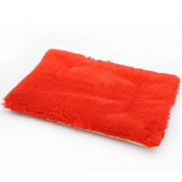 Матрас травка красный, 76х48 см  -  Домики и лежаки для собак -   Тип: Прямоугольный  