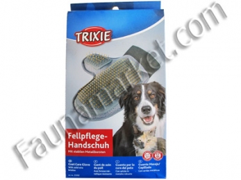 Щетка-рукавица для собак с шариками 18*24см 23392 -  Щетки для собак Trixie     